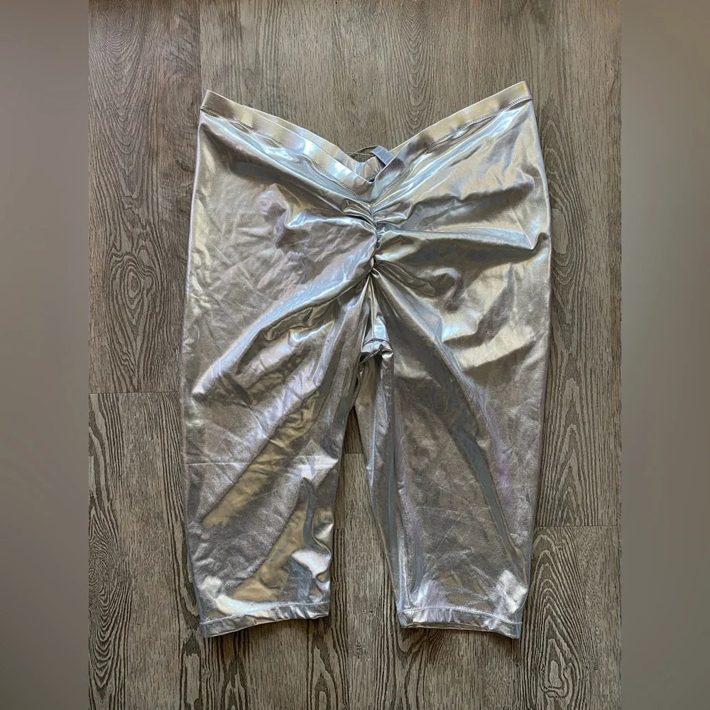 Skims Metallic Swim V Waist Pant in Nickel NWT